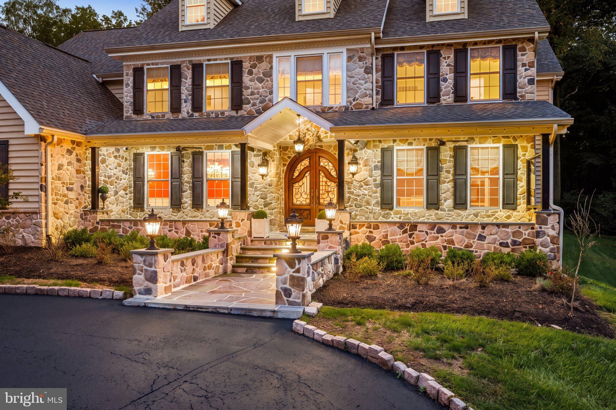 94 AUTUMN WOODS LANE
