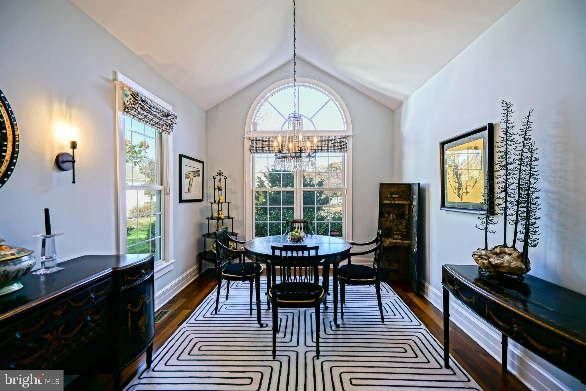 Rehoboth Beach, Delaware 19971, United States, 4 Bedrooms Bedrooms, ,5 BathroomsBathrooms,Residential,Pending,28645