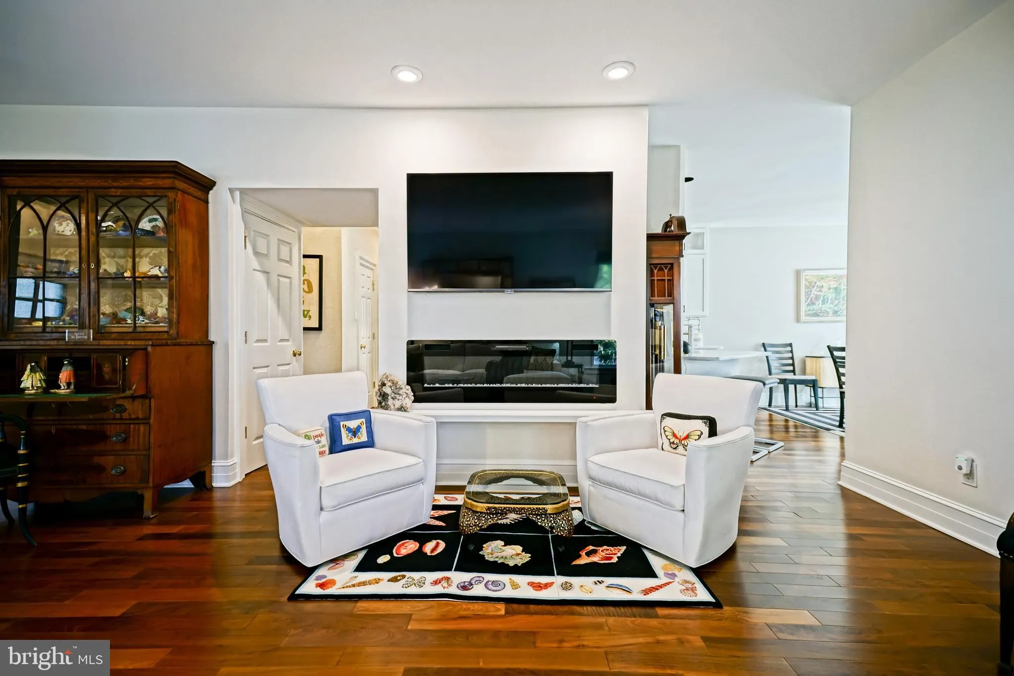 Rehoboth Beach, Delaware 19971, United States, 4 Bedrooms Bedrooms, ,5 BathroomsBathrooms,Residential,Pending,28645