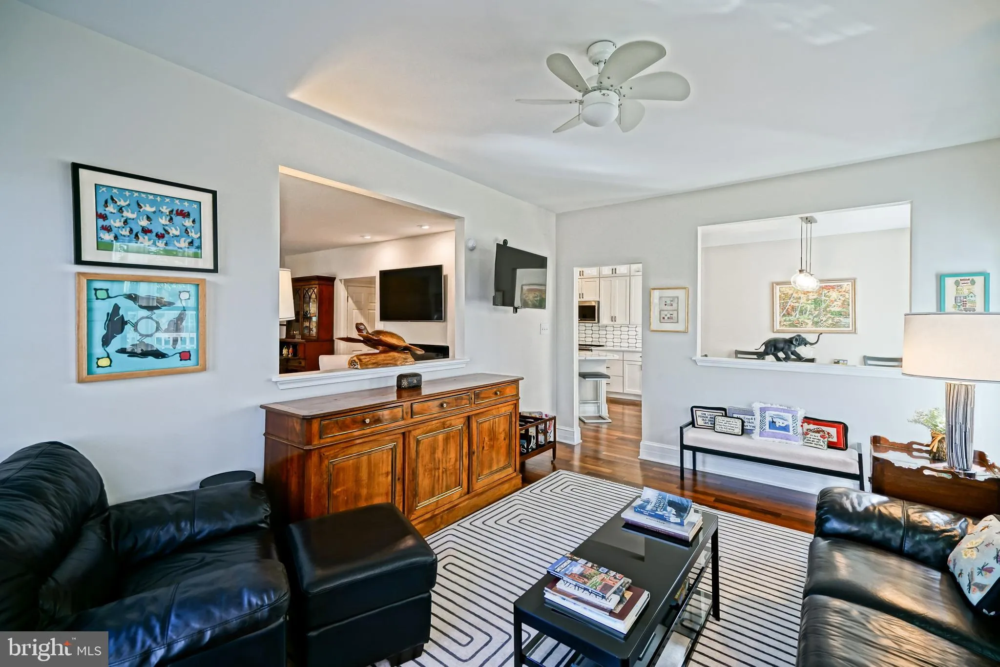 Rehoboth Beach, Delaware 19971, United States, 4 Bedrooms Bedrooms, ,5 BathroomsBathrooms,Residential,Pending,28645