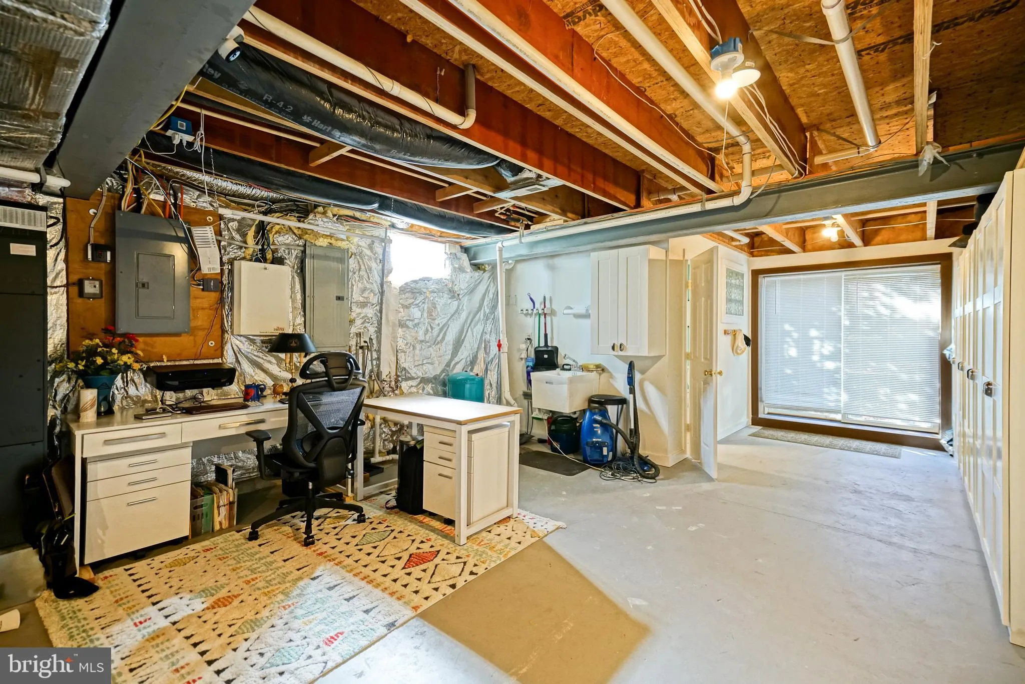 Rehoboth Beach, Delaware 19971, United States, 4 Bedrooms Bedrooms, ,5 BathroomsBathrooms,Residential,Pending,28645