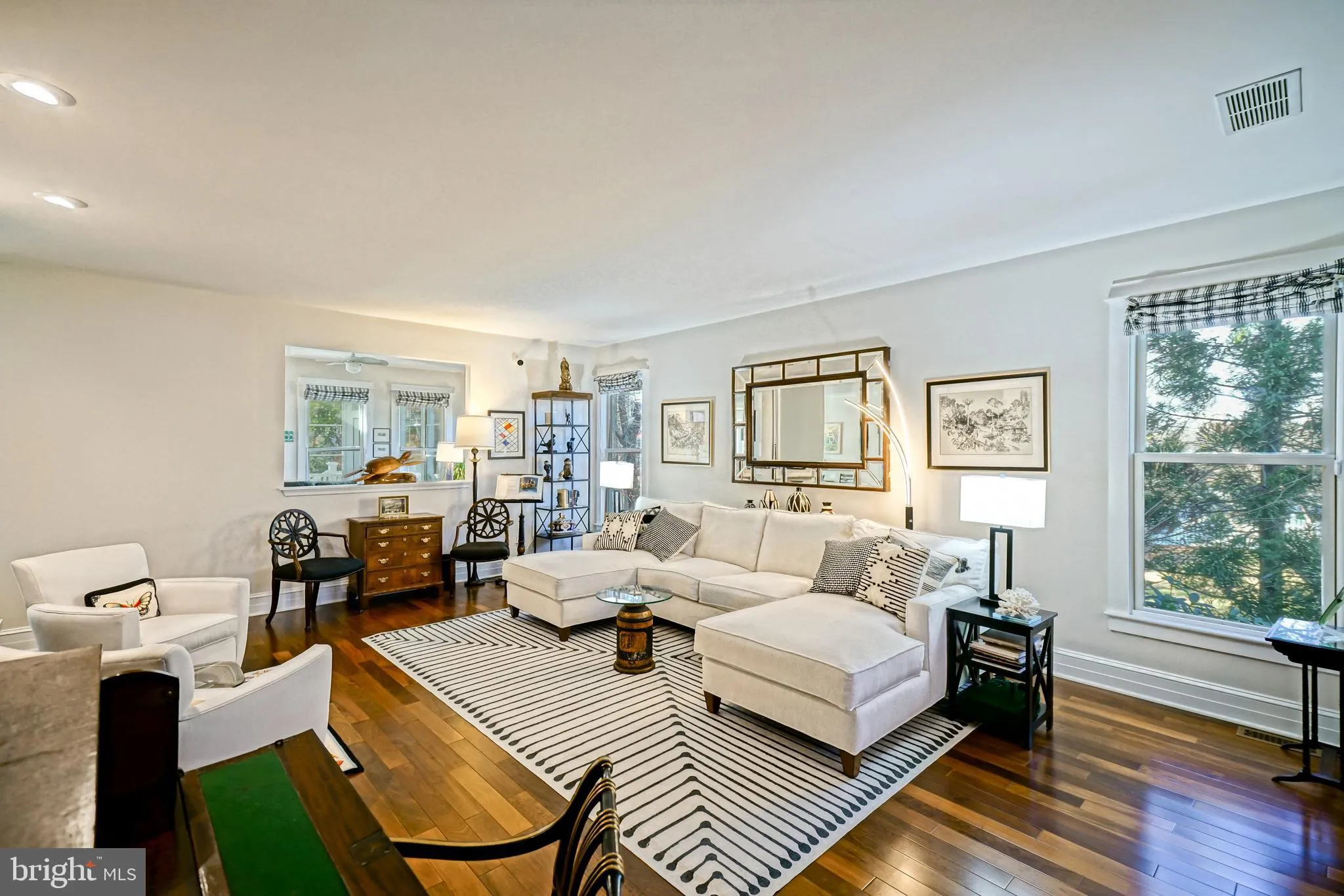 Rehoboth Beach, Delaware 19971, United States, 4 Bedrooms Bedrooms, ,5 BathroomsBathrooms,Residential,Pending,28645