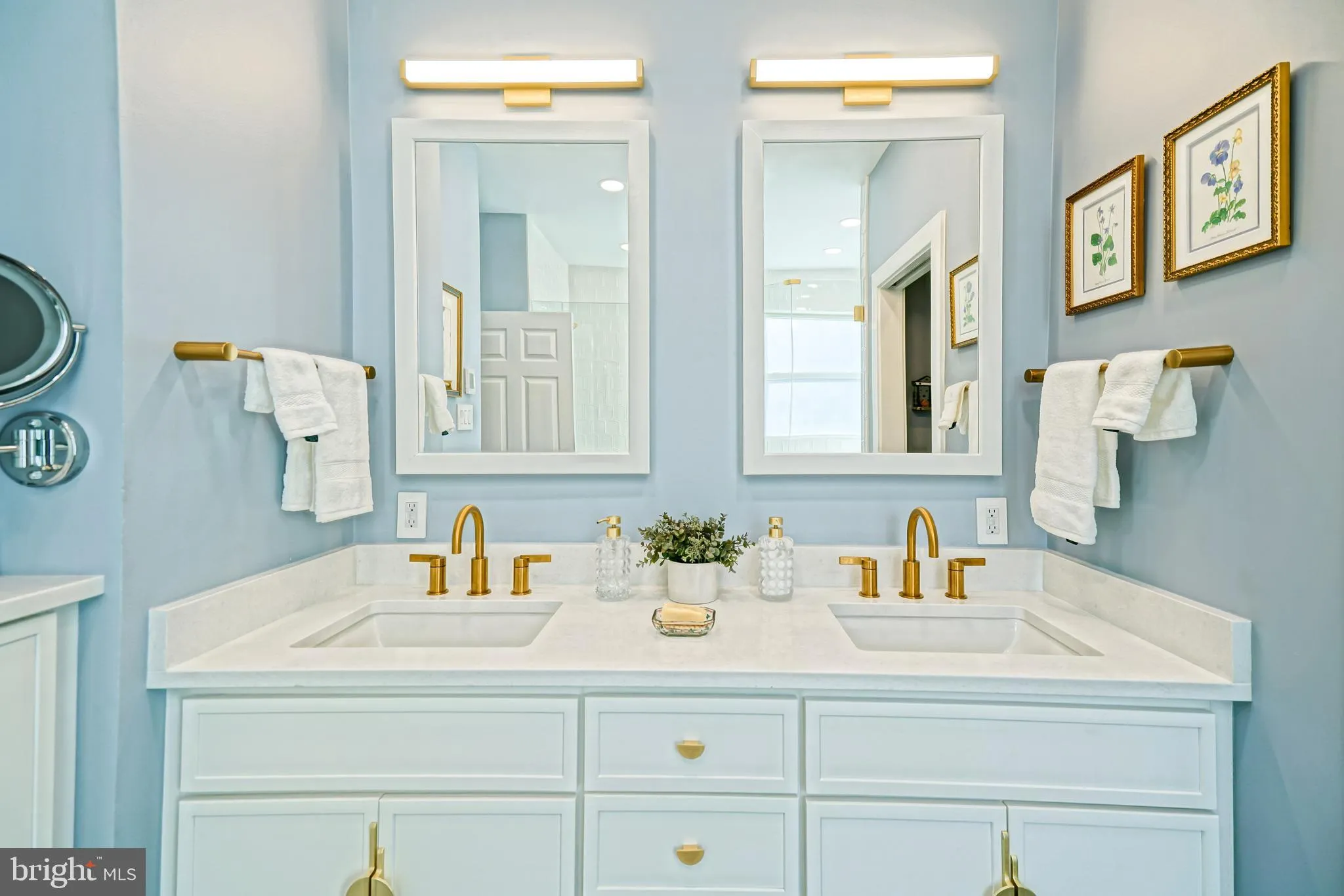 Rehoboth Beach, Delaware 19971, United States, 4 Bedrooms Bedrooms, ,5 BathroomsBathrooms,Residential,Pending,28645