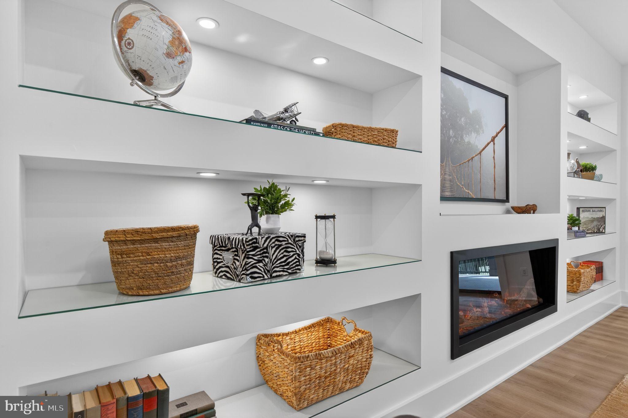 GLEN ECHO HEIGHTS - Residential