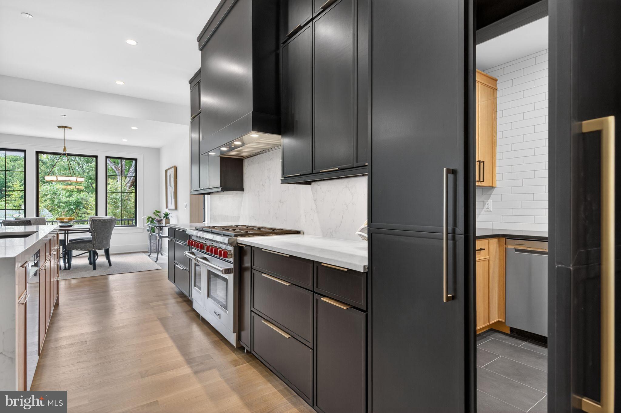 GLEN ECHO HEIGHTS - Residential