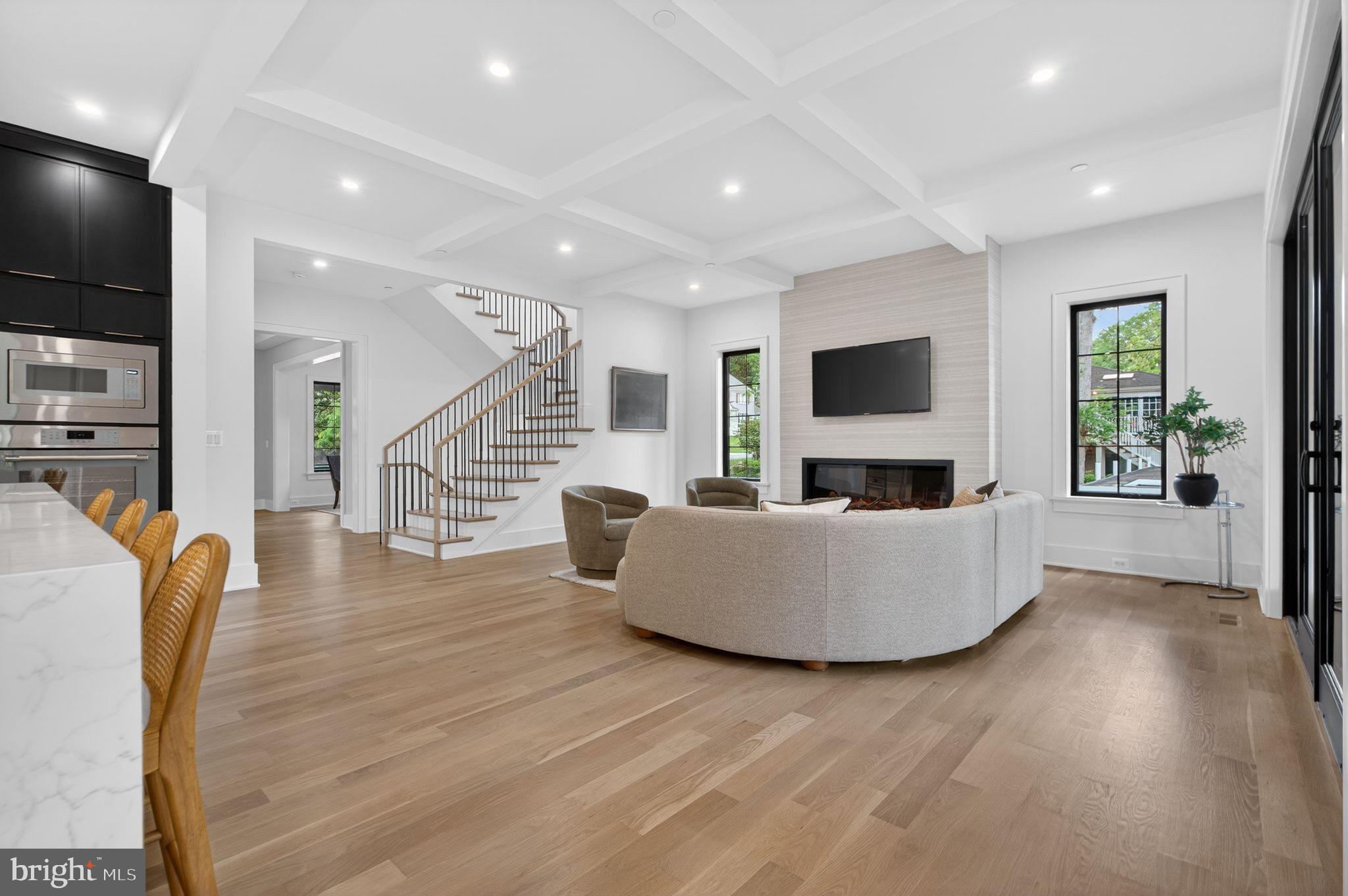 GLEN ECHO HEIGHTS - Residential