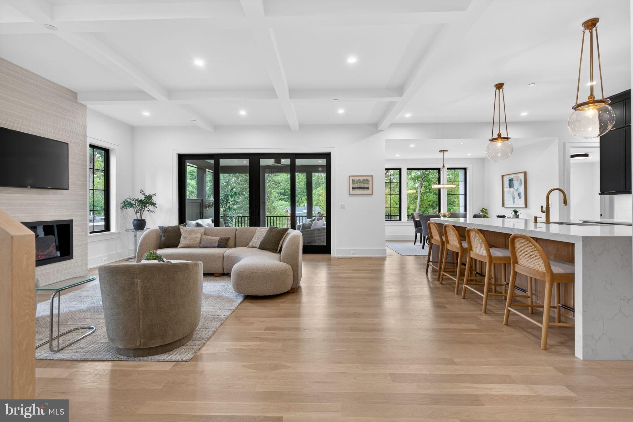 GLEN ECHO HEIGHTS - Residential
