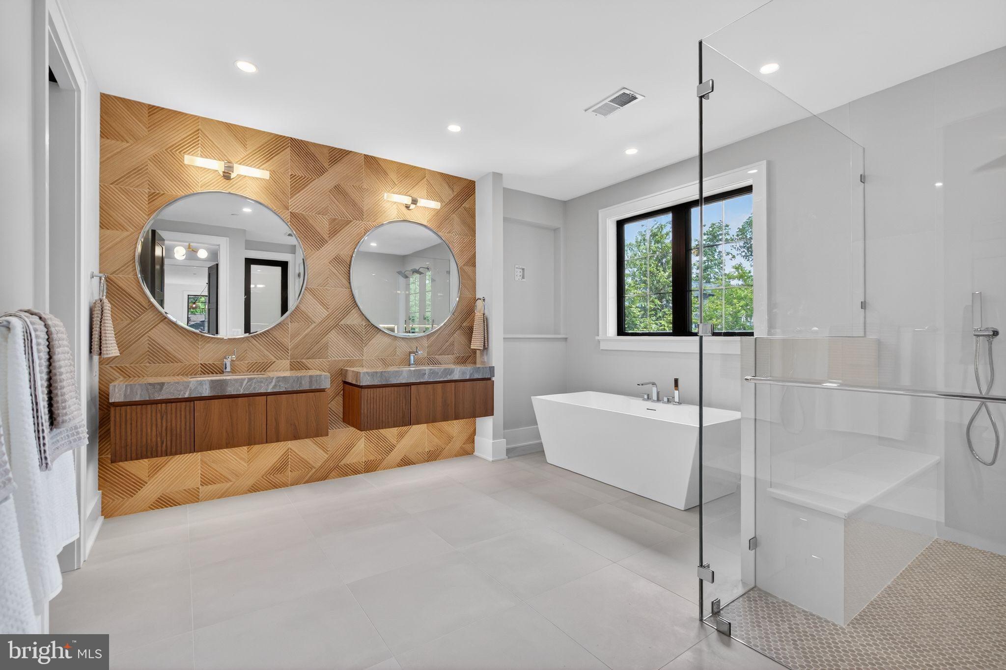 GLEN ECHO HEIGHTS - Residential