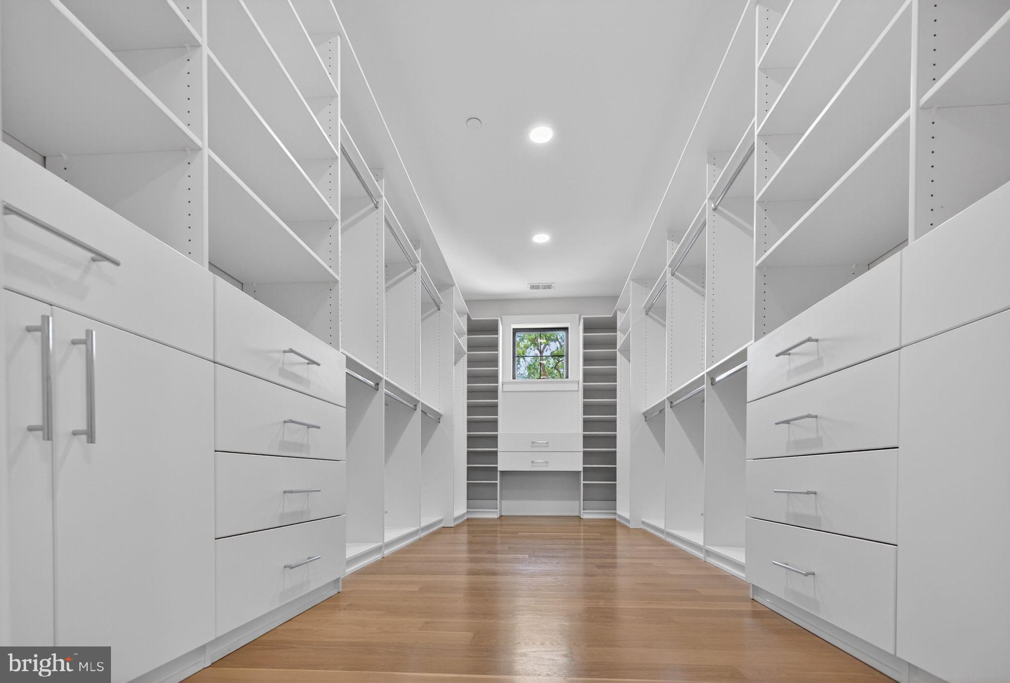 GLEN ECHO HEIGHTS - Residential