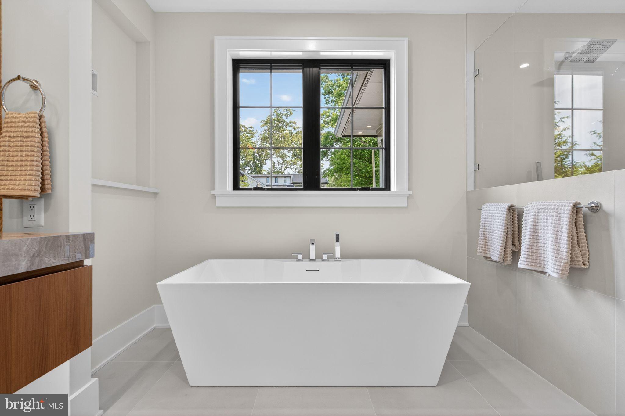 GLEN ECHO HEIGHTS - Residential