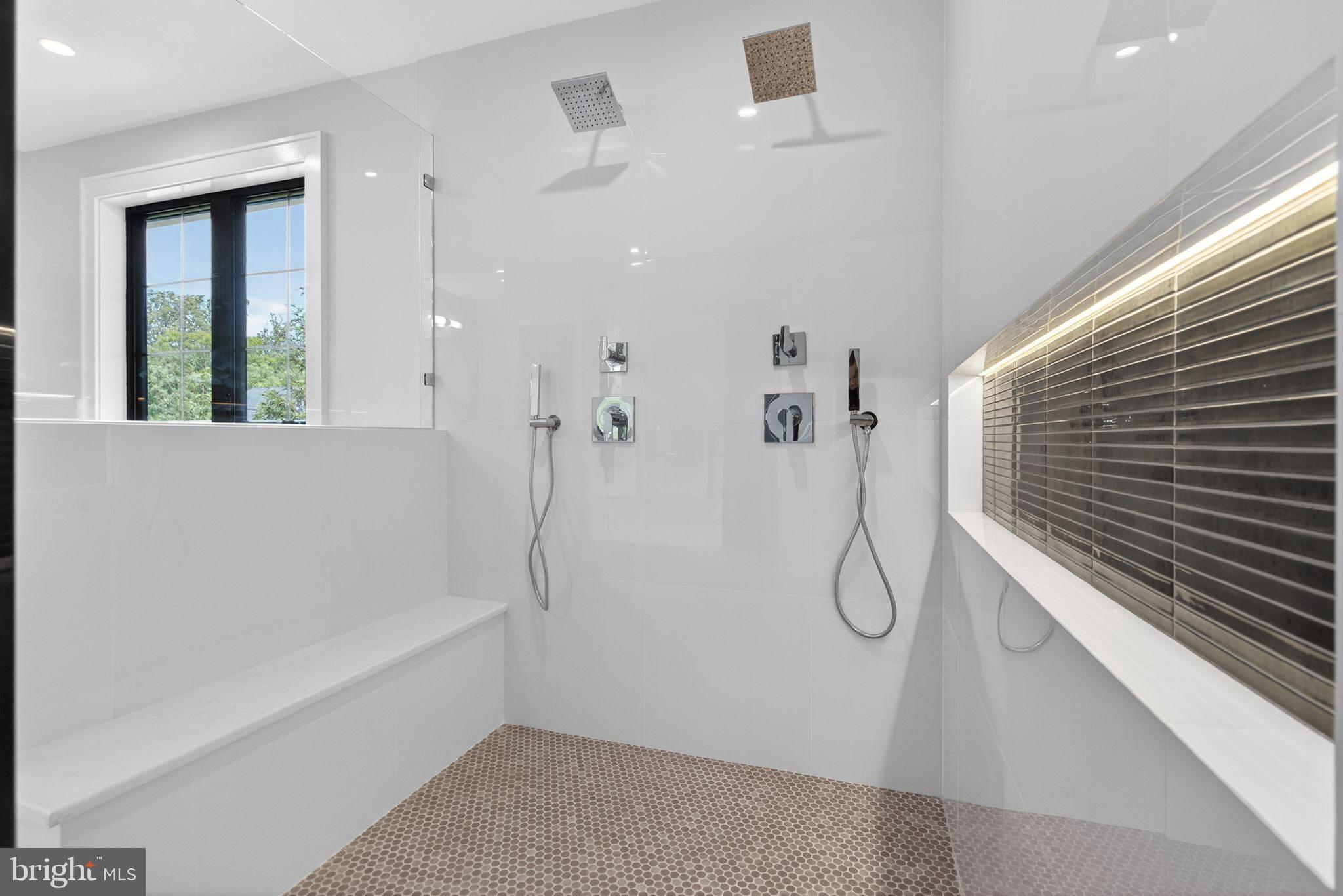 GLEN ECHO HEIGHTS - Residential