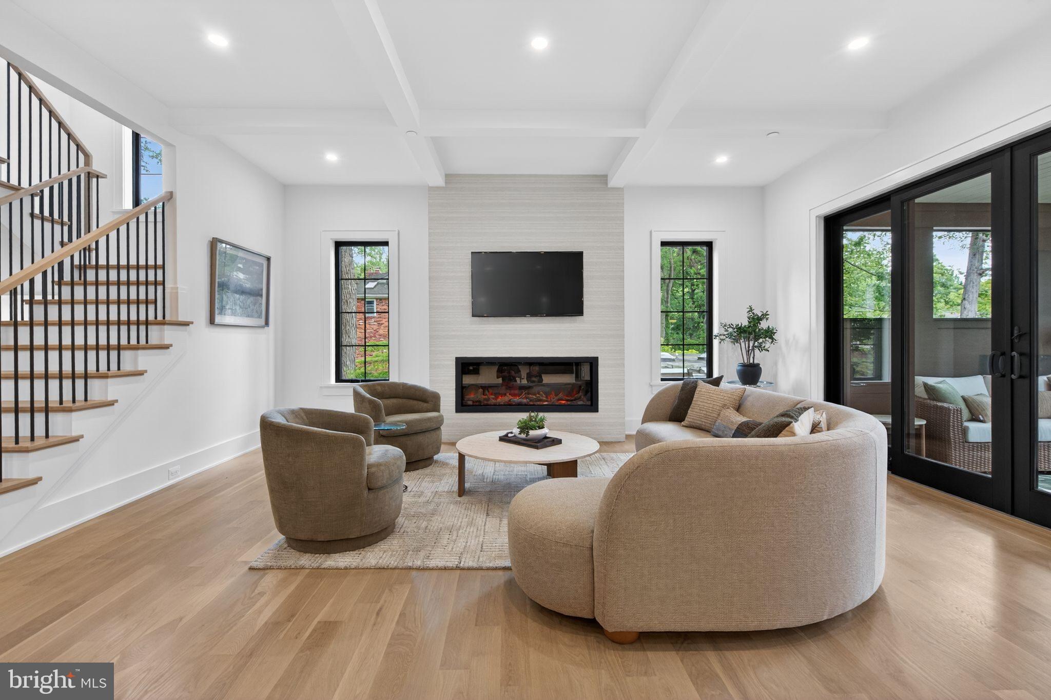 GLEN ECHO HEIGHTS - Residential