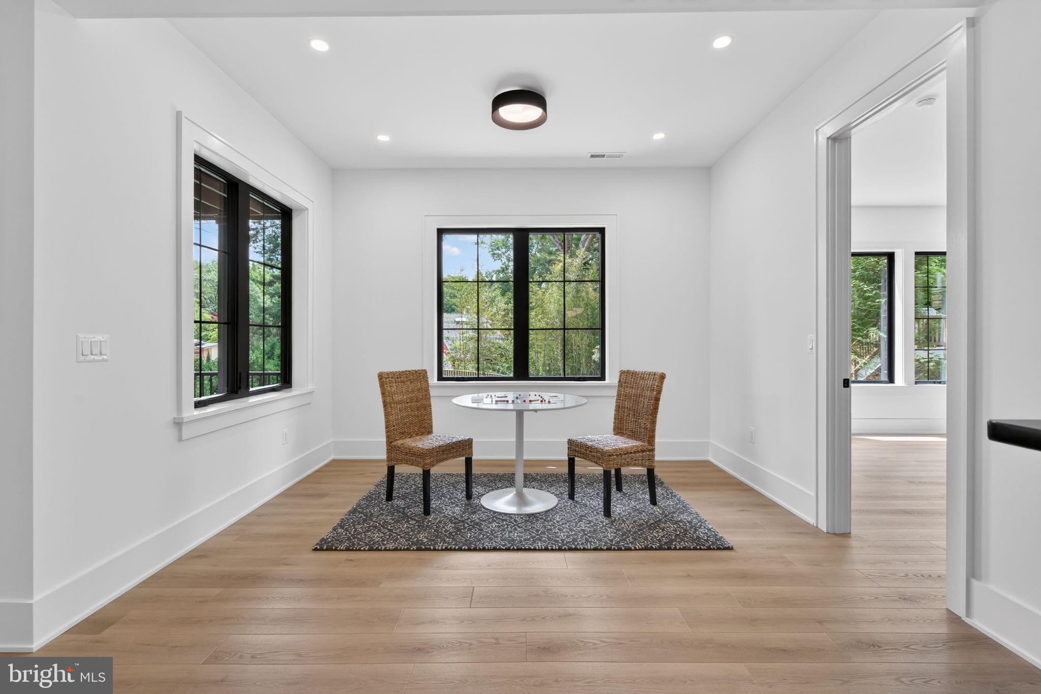 GLEN ECHO HEIGHTS - Residential