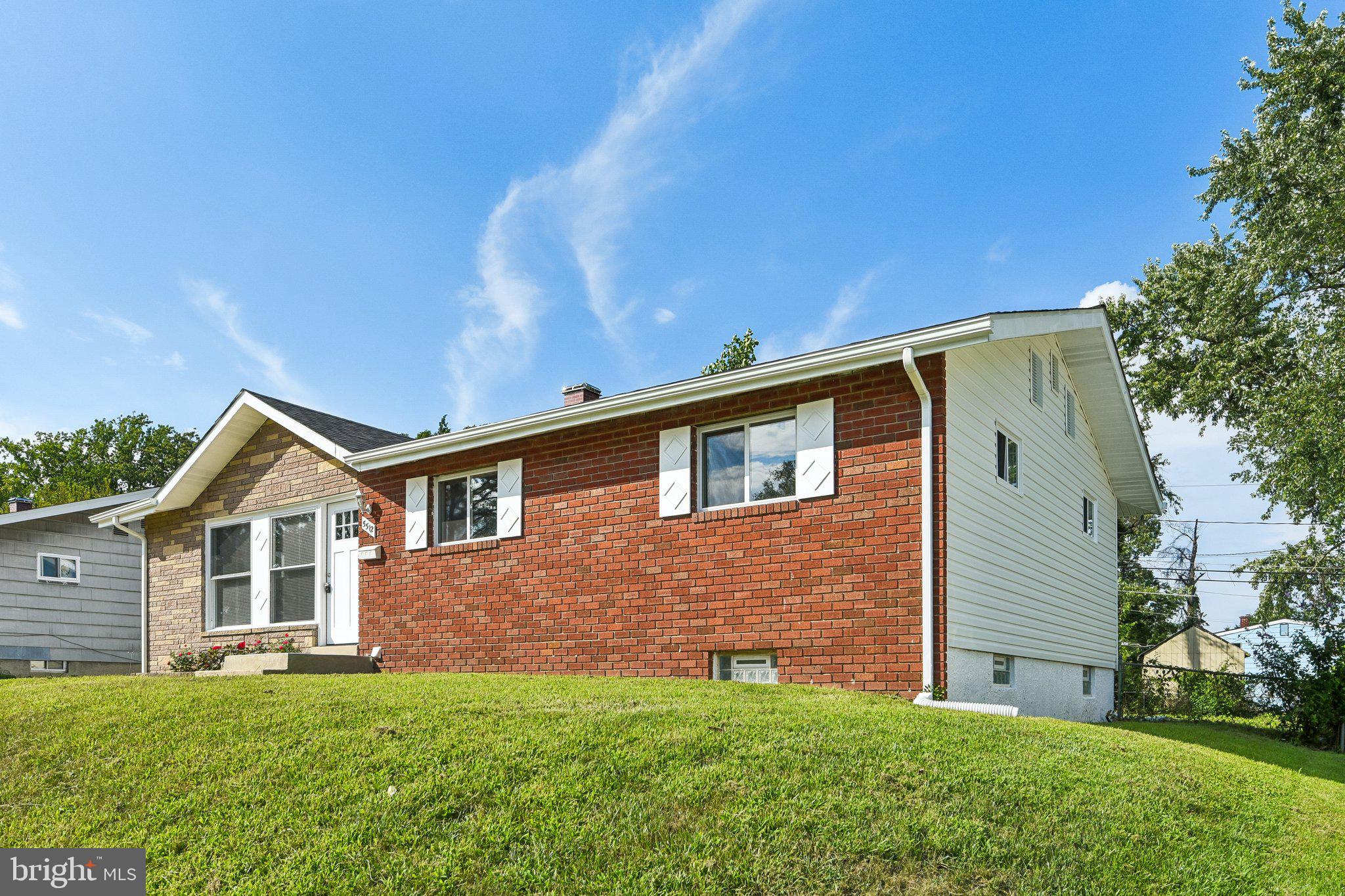 5512 NORTHGREEN ROAD