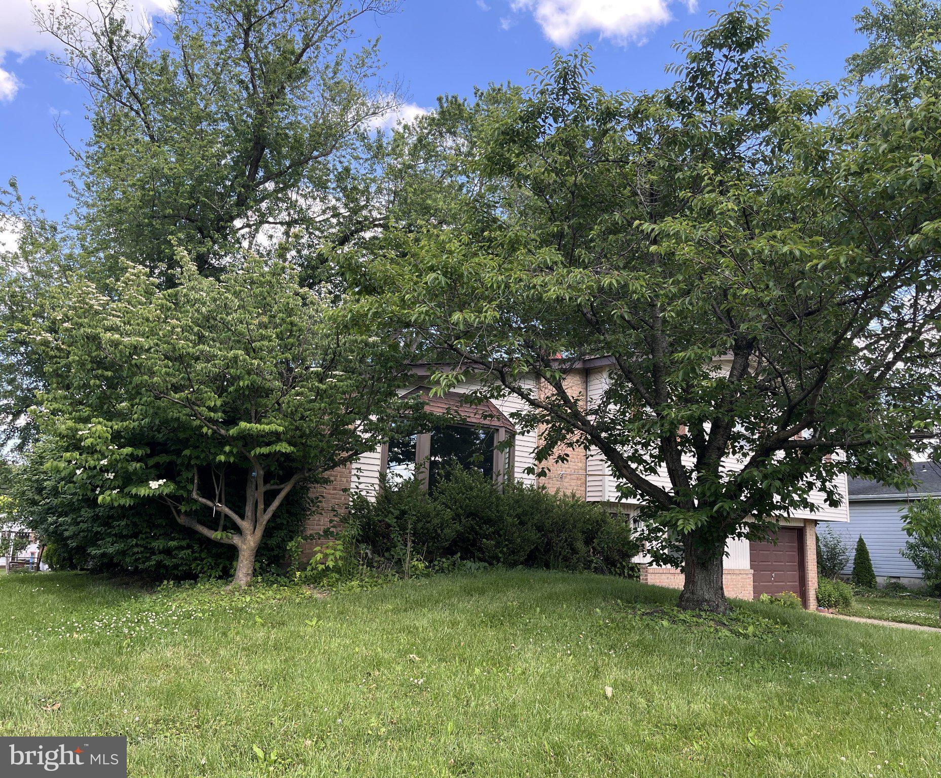 2405 LIMESTONE ROAD