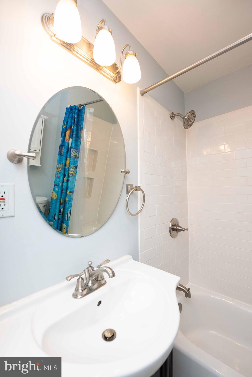 ALEXANDRIA - Residential Lease