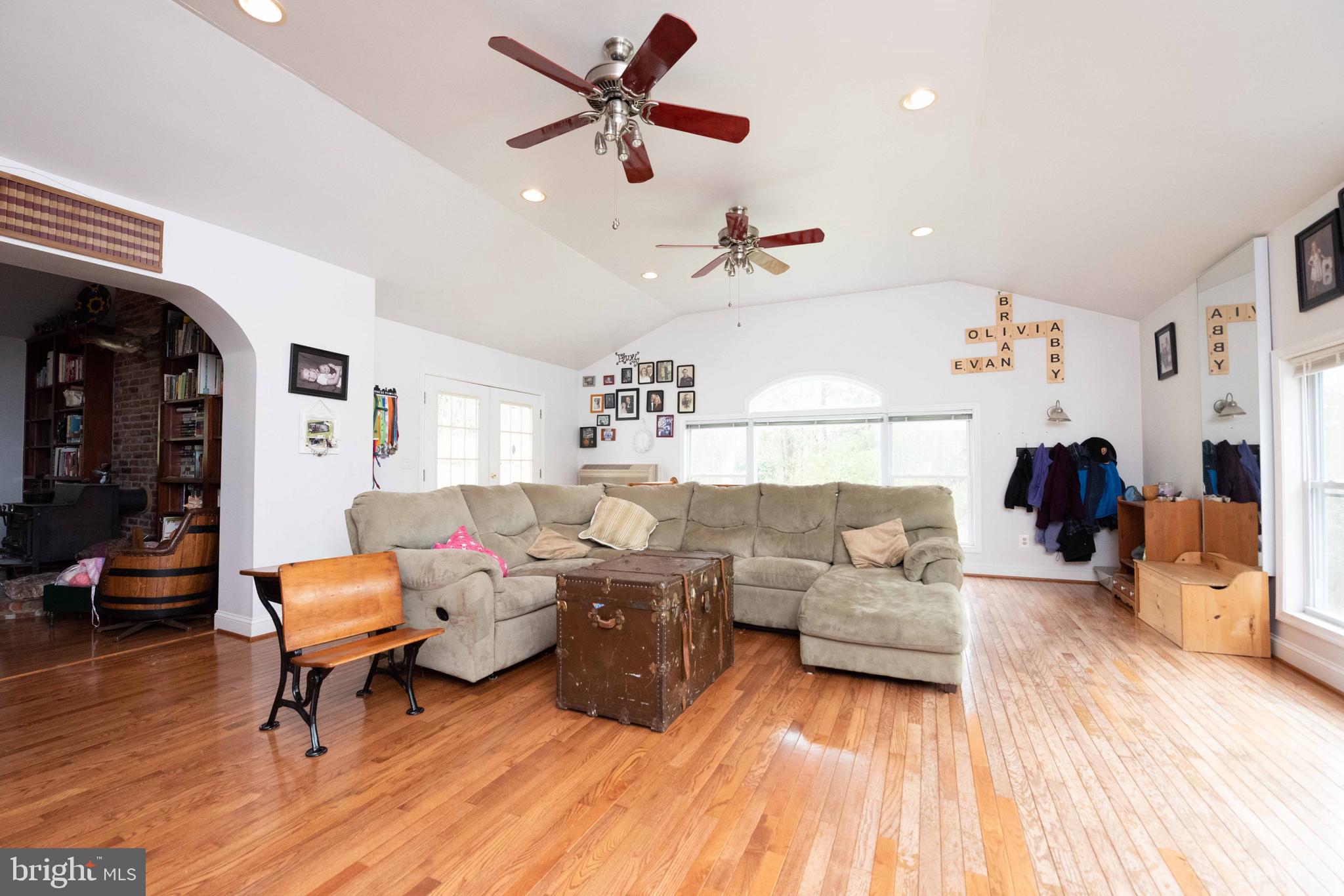 ALEXANDRIA - Residential Lease