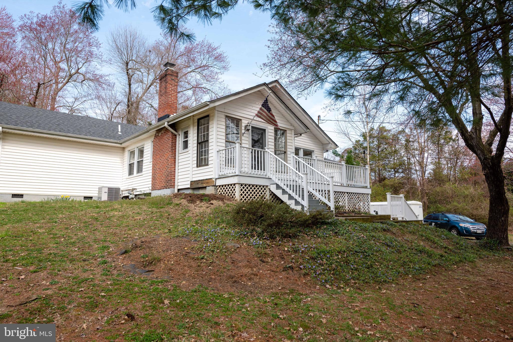 ALEXANDRIA - Residential Lease