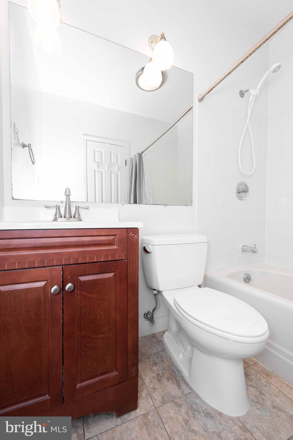 ALEXANDRIA - Residential Lease