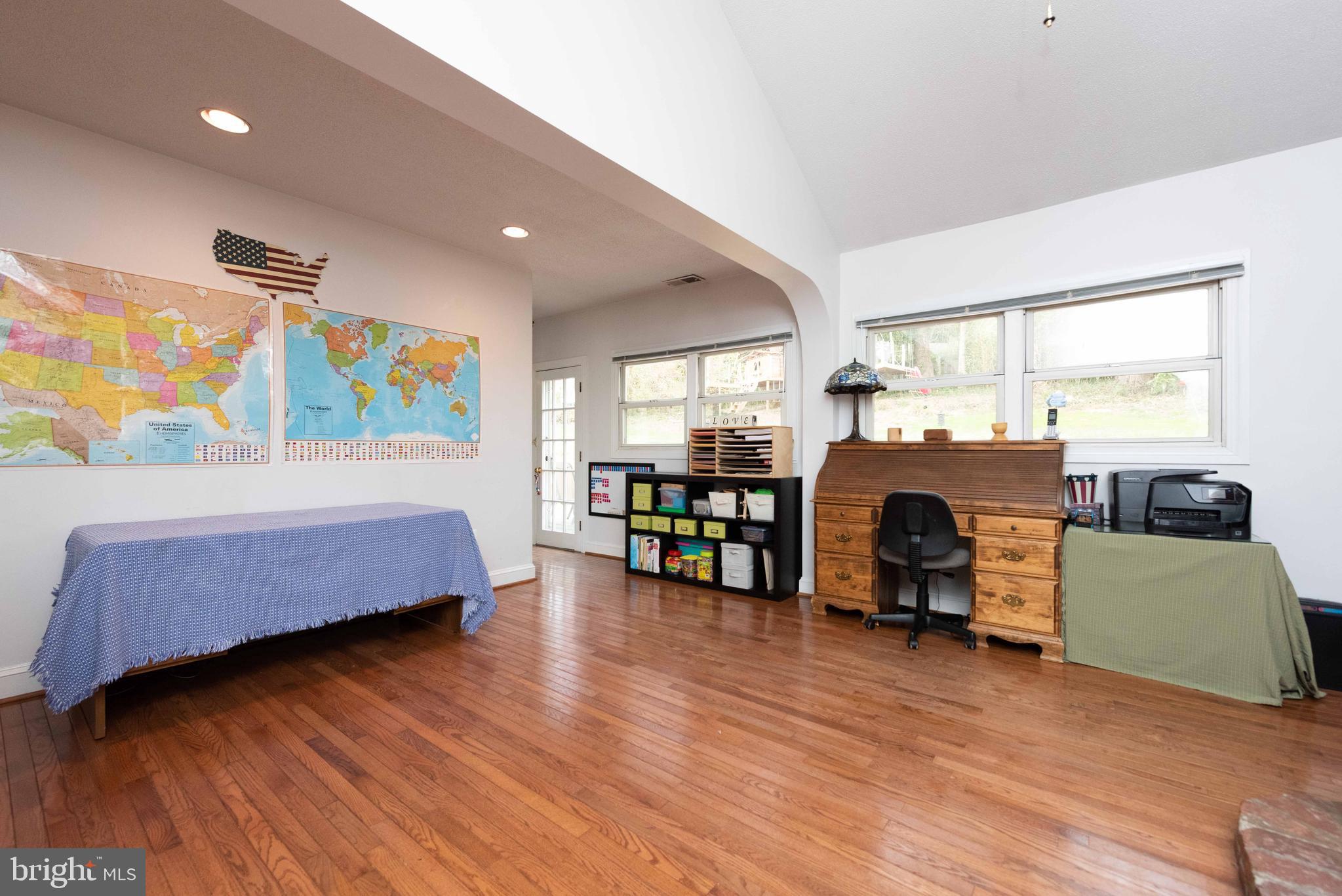 ALEXANDRIA - Residential Lease