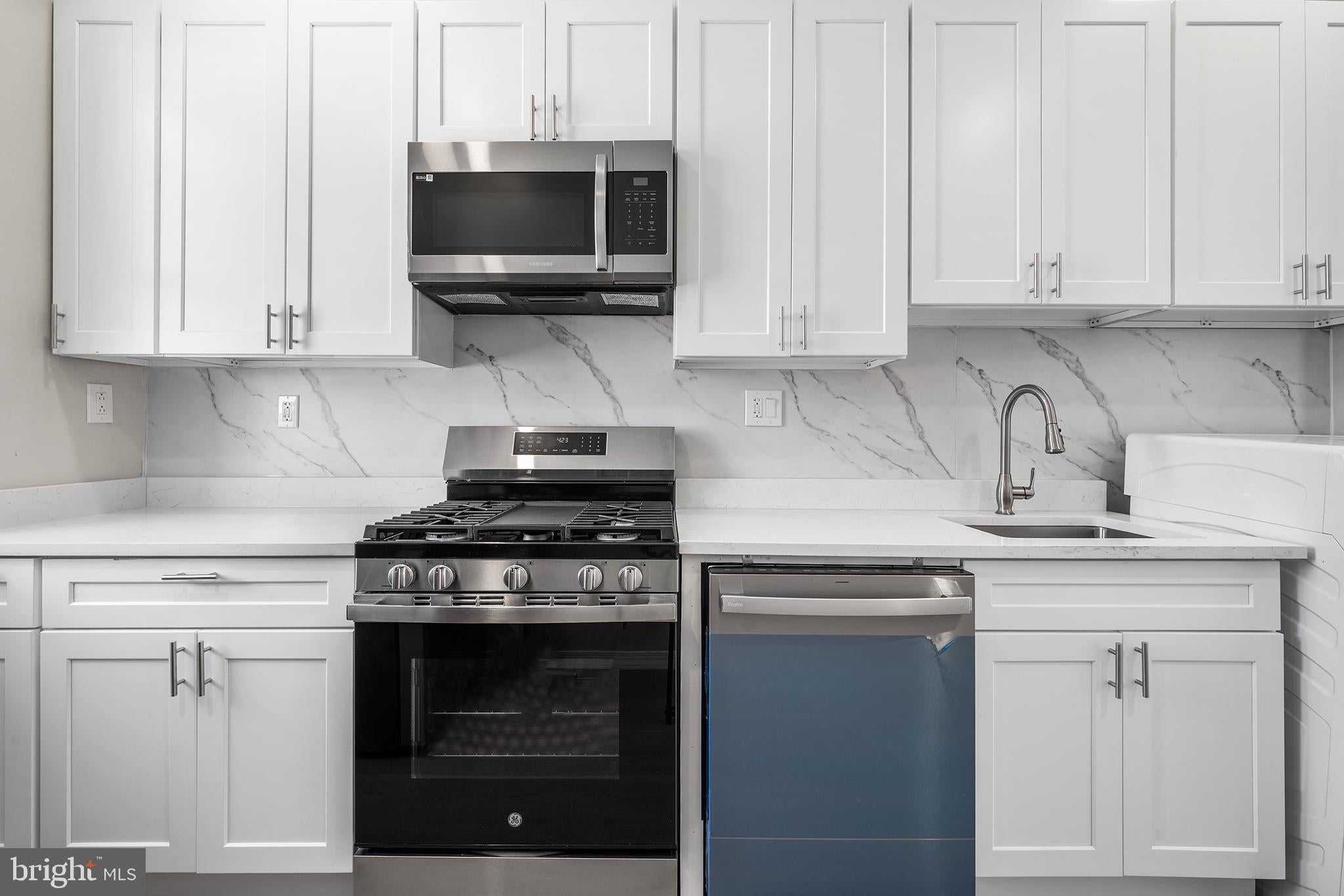 775 S 8TH STREET 3F