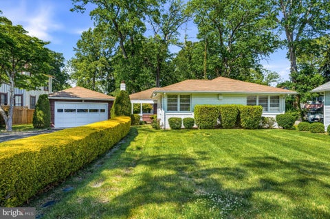 Homes For Sale - 23 Lake Street<br/> BRIDGETON, NJ 08302