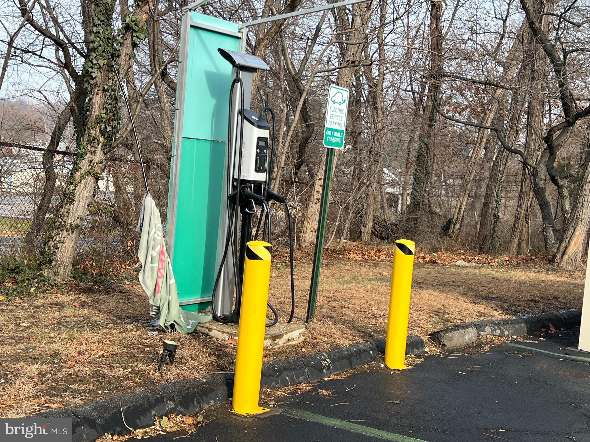 ELKINS PARK - Residential Lease