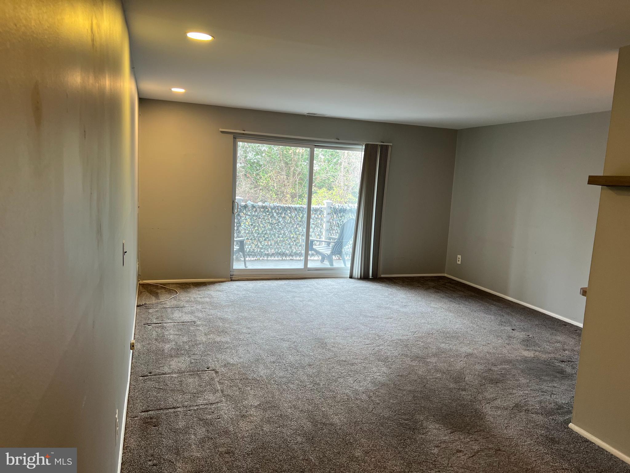 ELKINS PARK - Residential Lease