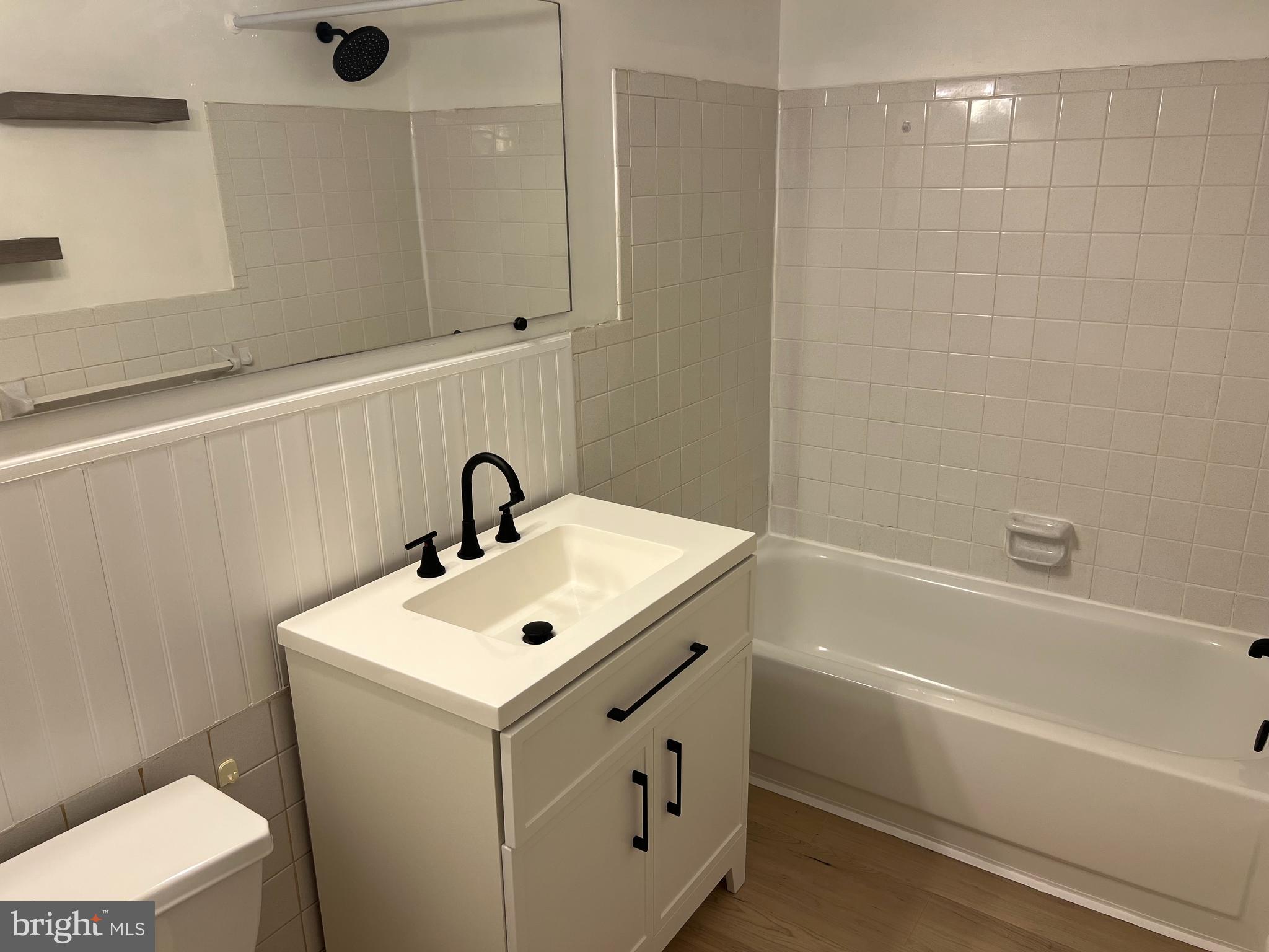 ELKINS PARK - Residential Lease