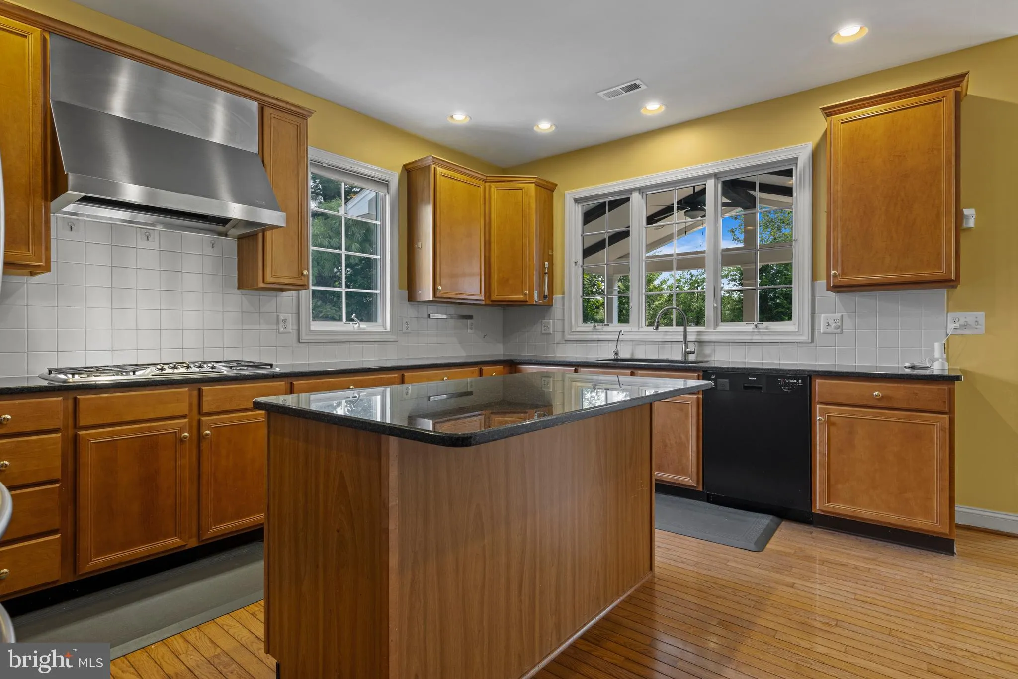 Berwyn, Pennsylvania 19312, United States, 4 Bedrooms Bedrooms, ,5 BathroomsBathrooms,Residential,Active,188830