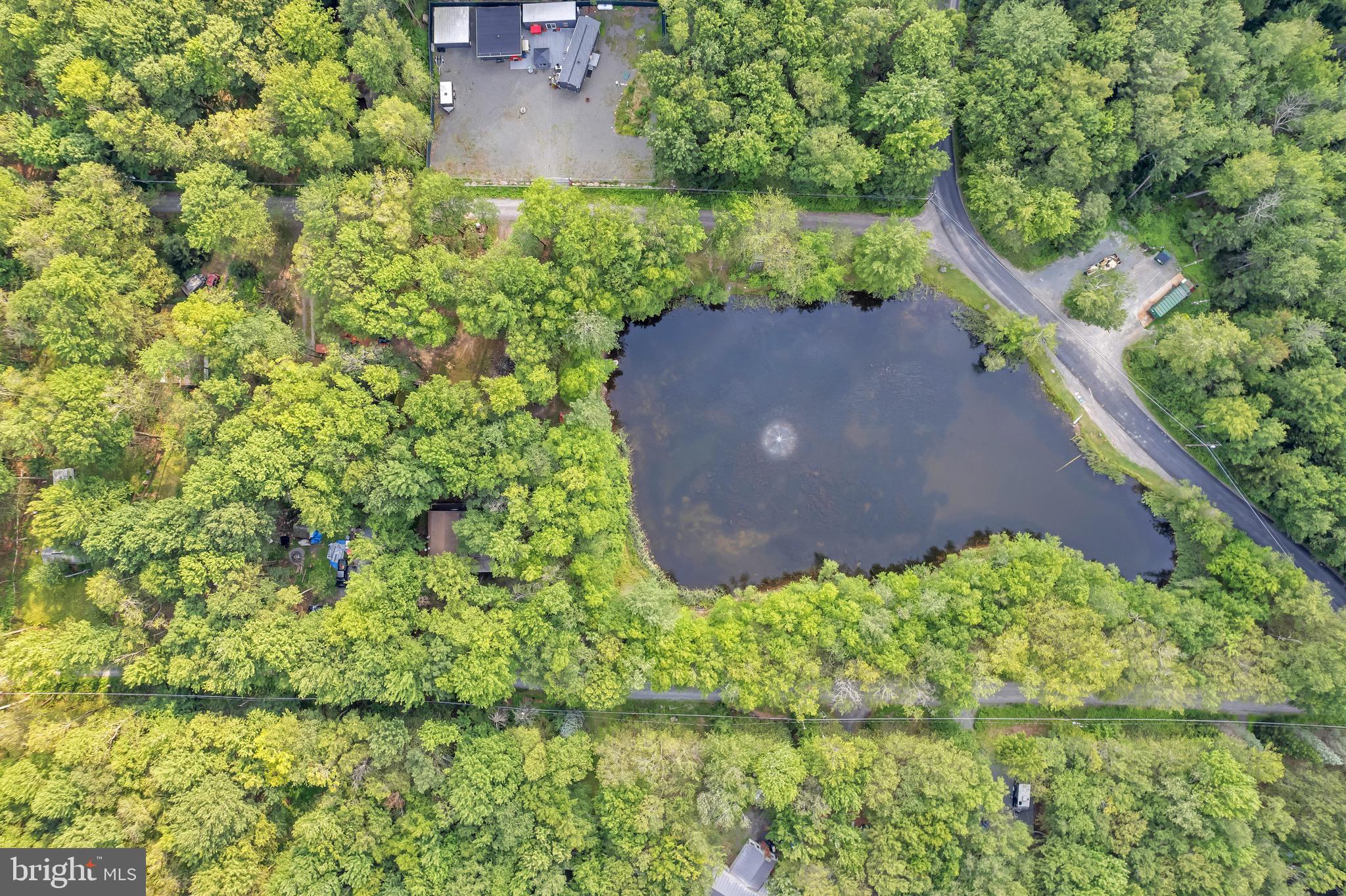 INDIAN COUNTRY - Land