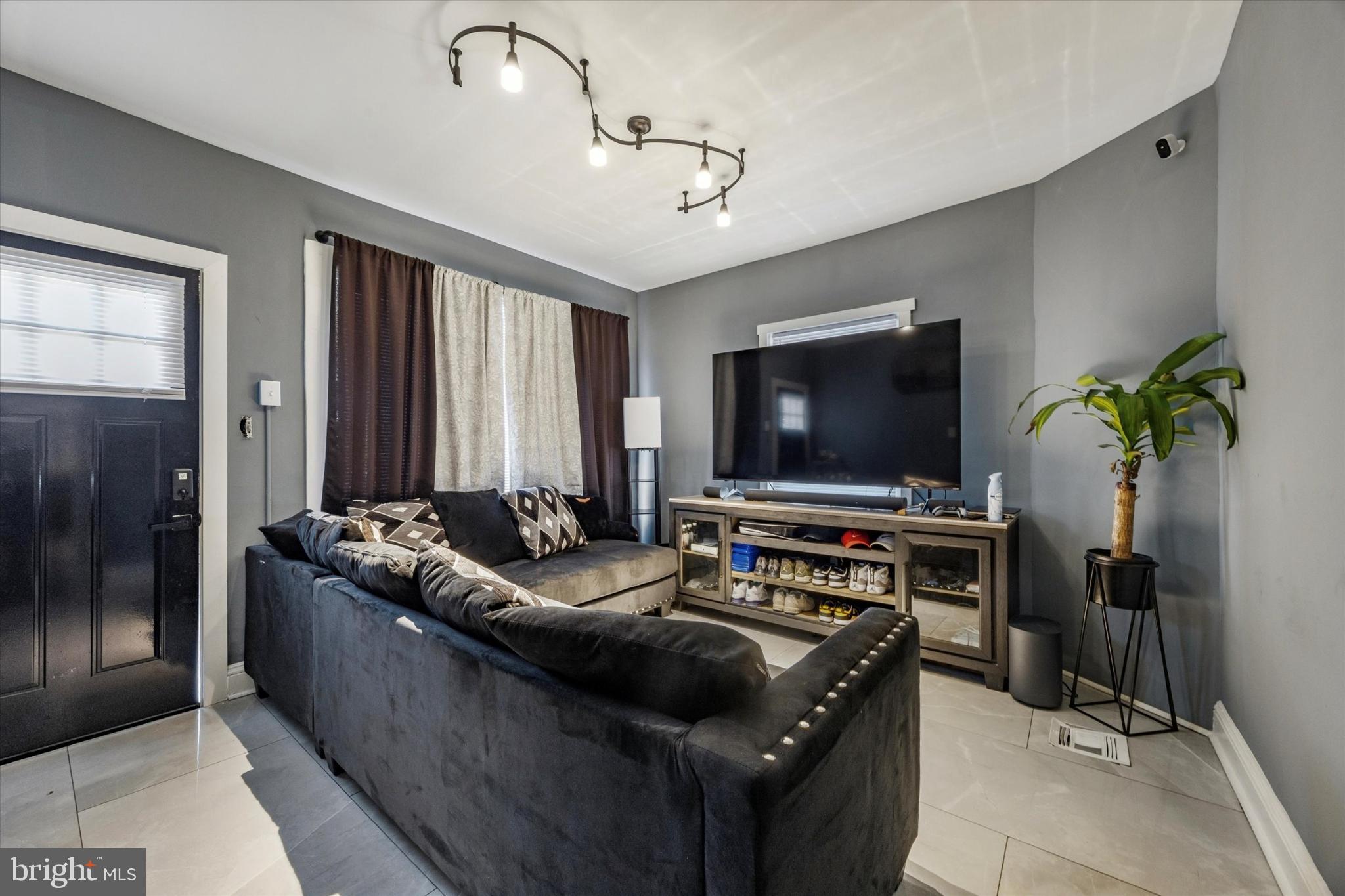 EDDYSTONE VILLAGE - Residential