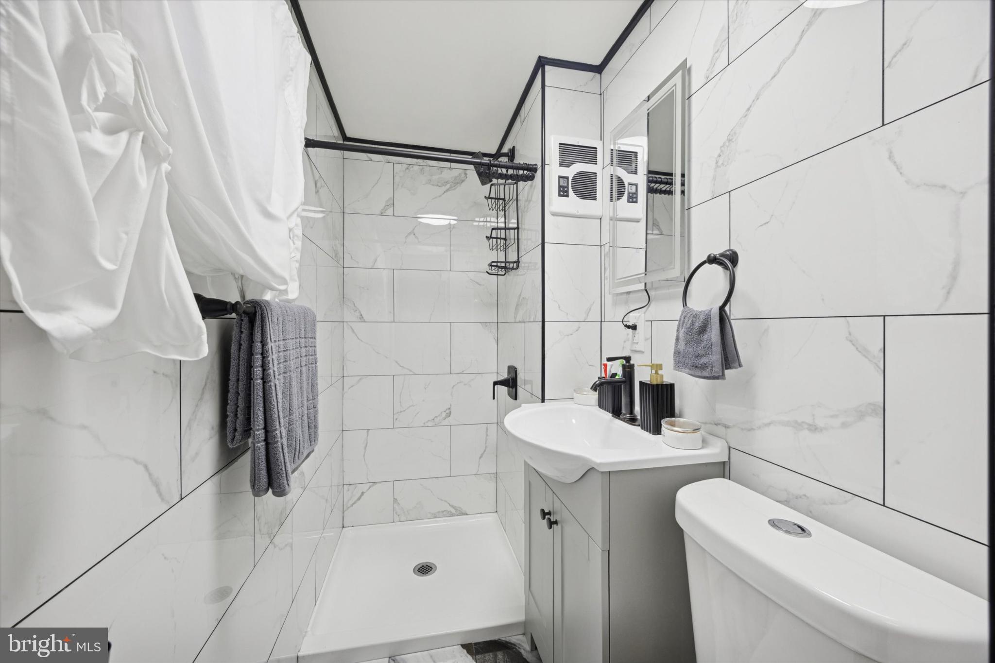 EDDYSTONE VILLAGE - Residential