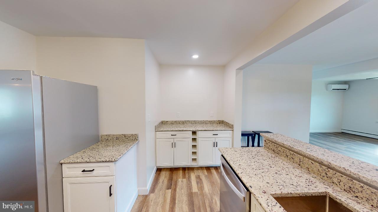 WEST END KEYSER - Residential