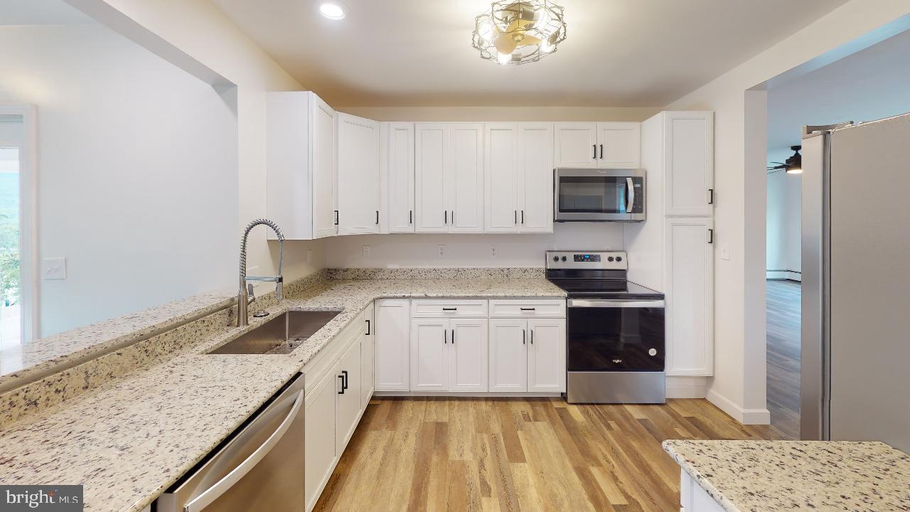 WEST END KEYSER - Residential