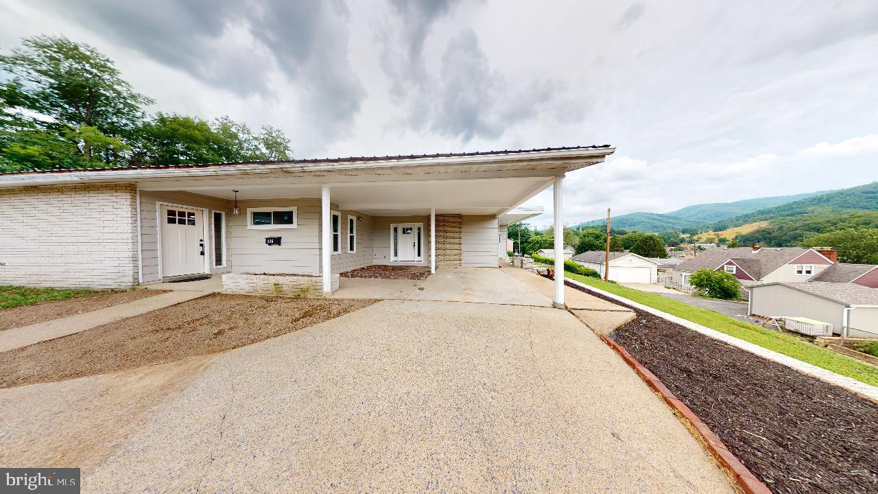 WEST END KEYSER - Residential