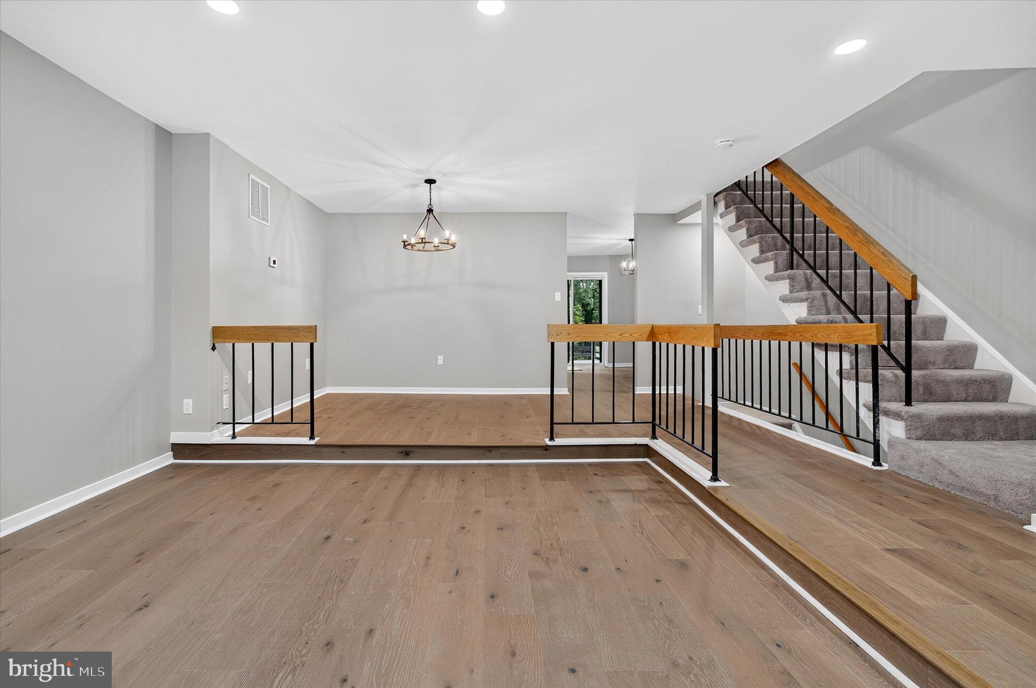 5822 JACKSONS OAK COURT