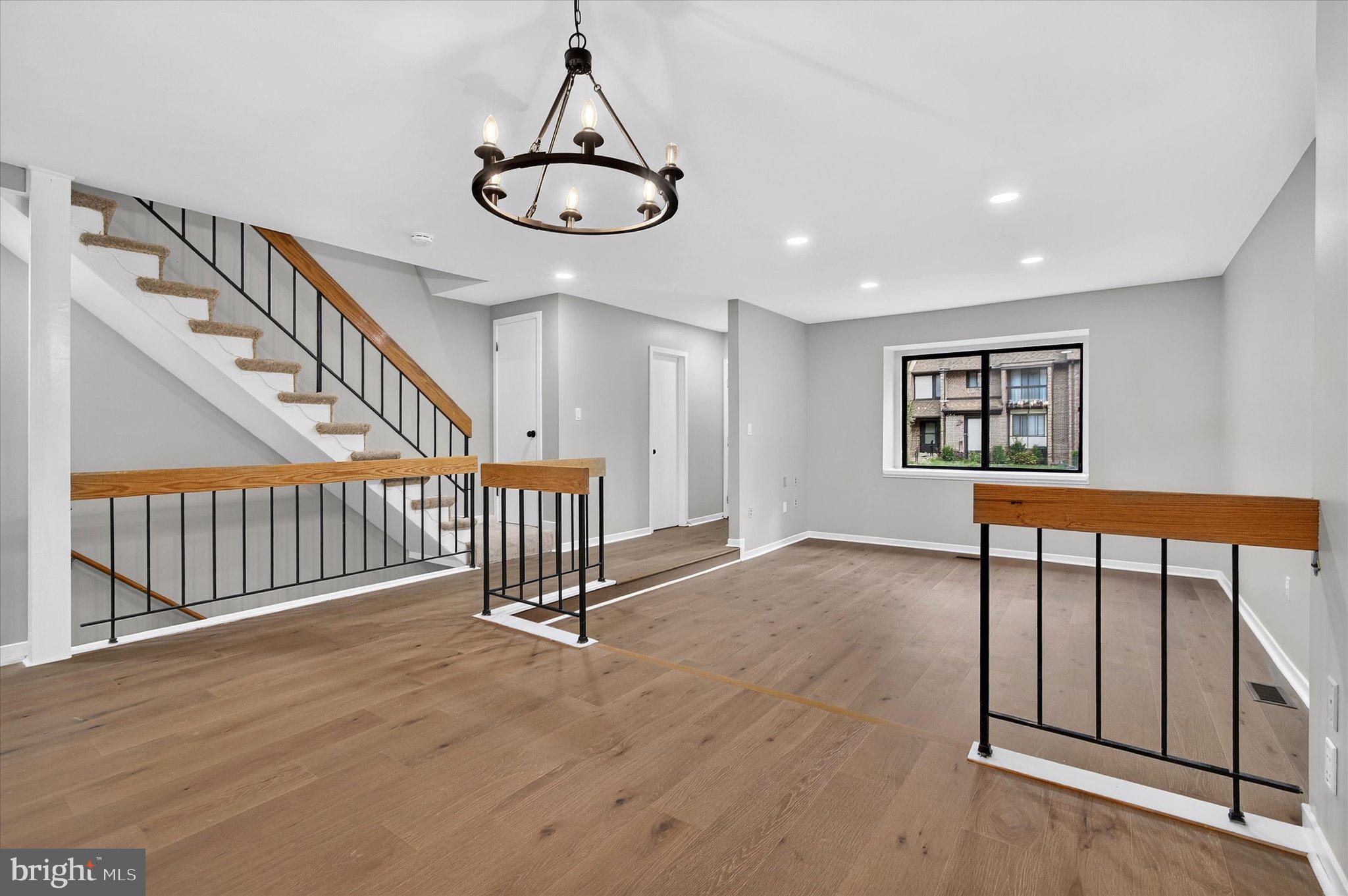 5822 JACKSONS OAK COURT