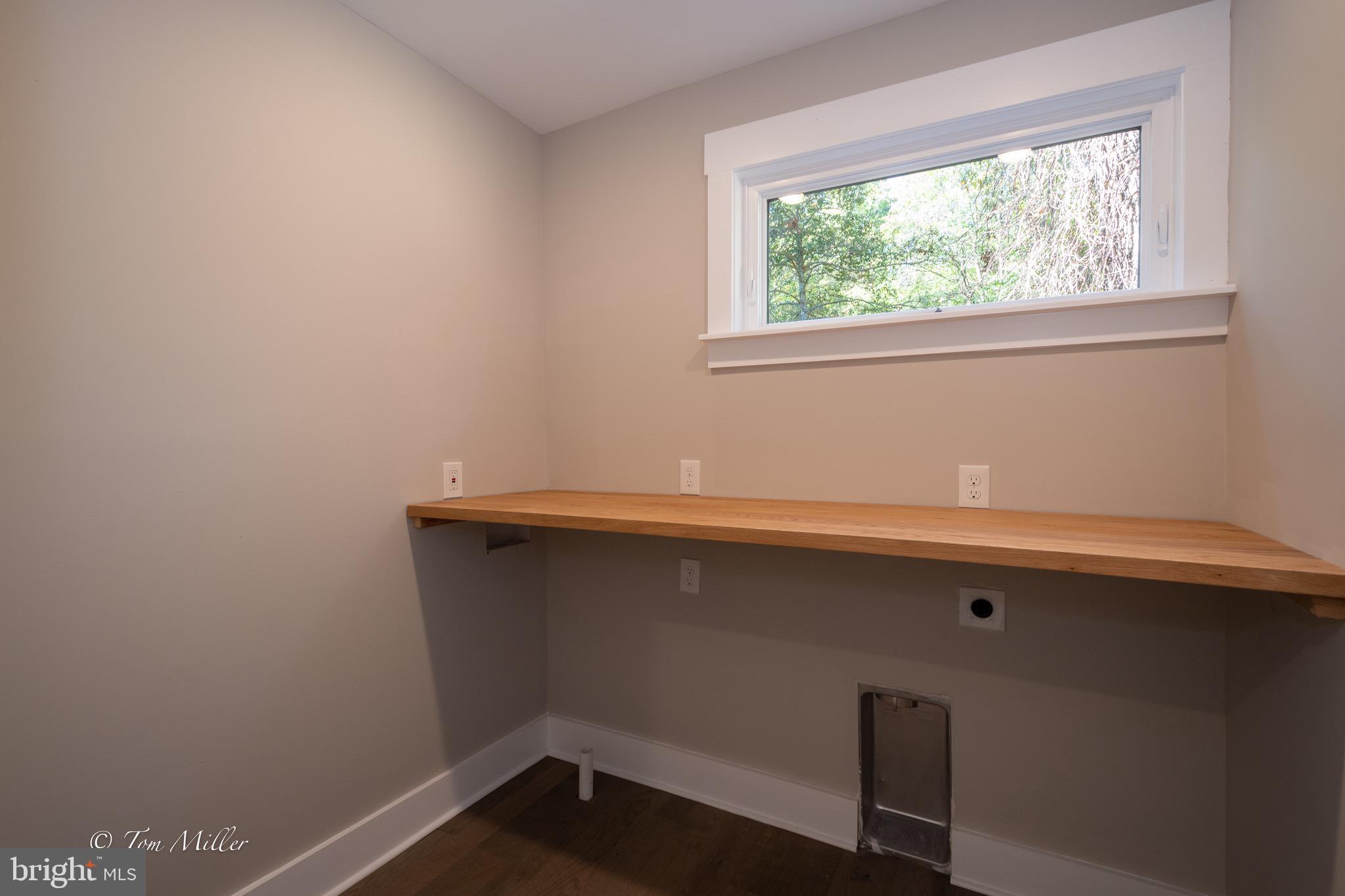 BUTLER - Residential