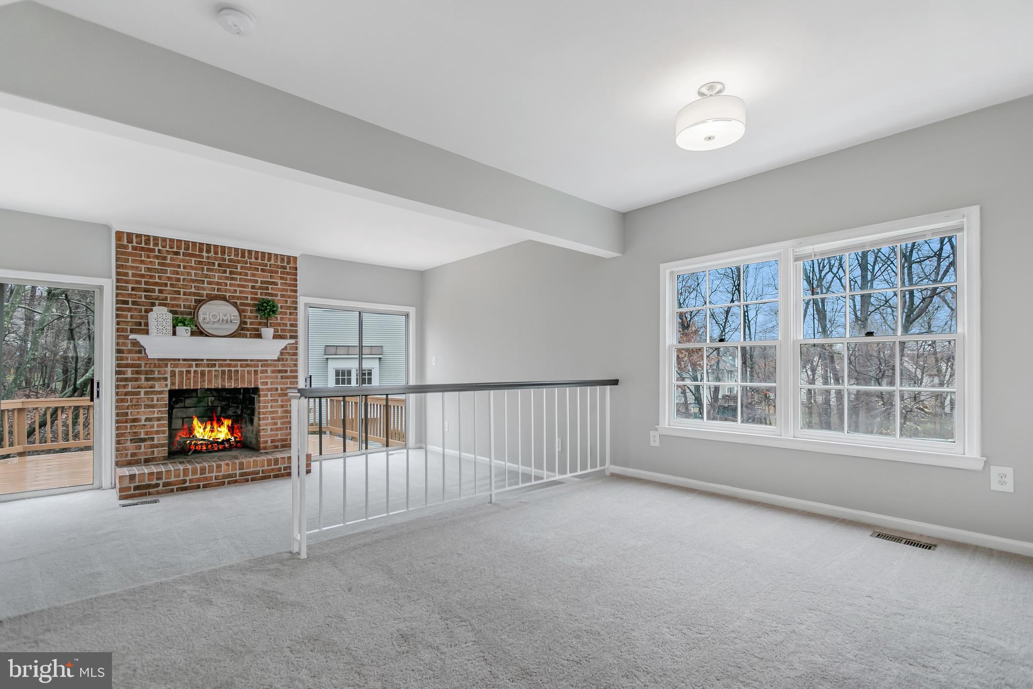 SPRINGFIELD OAKS - Residential