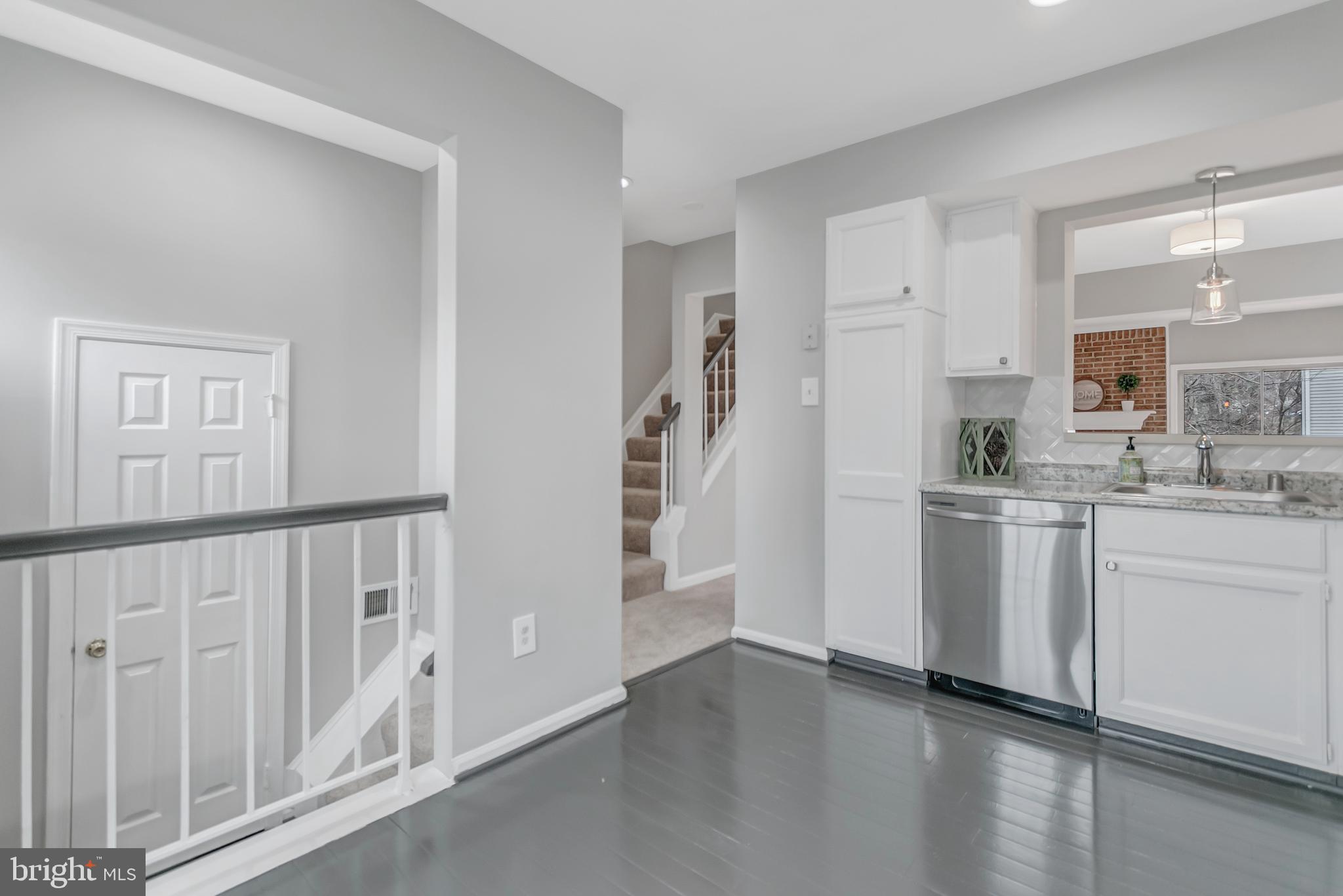 SPRINGFIELD OAKS - Residential