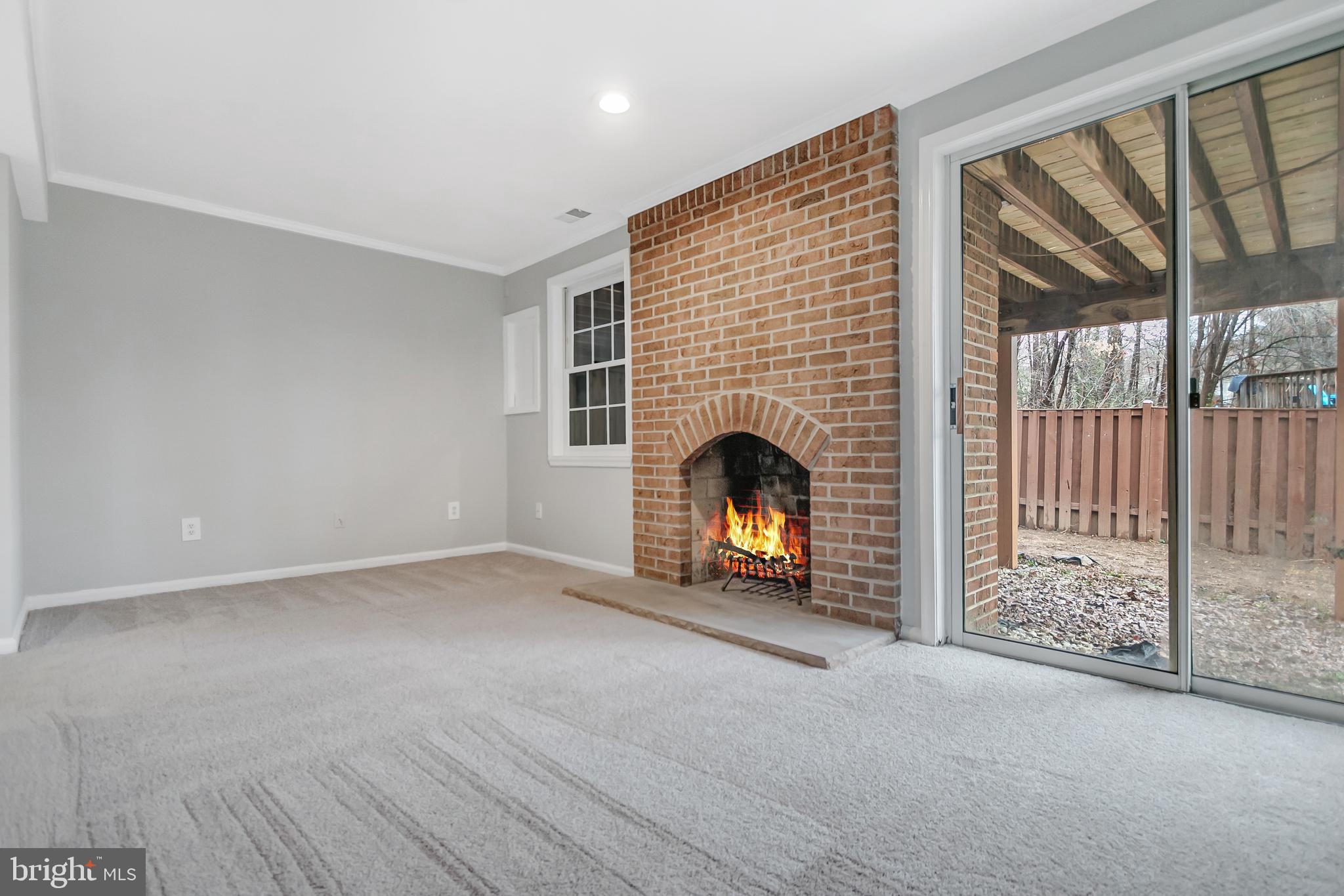 SPRINGFIELD OAKS - Residential