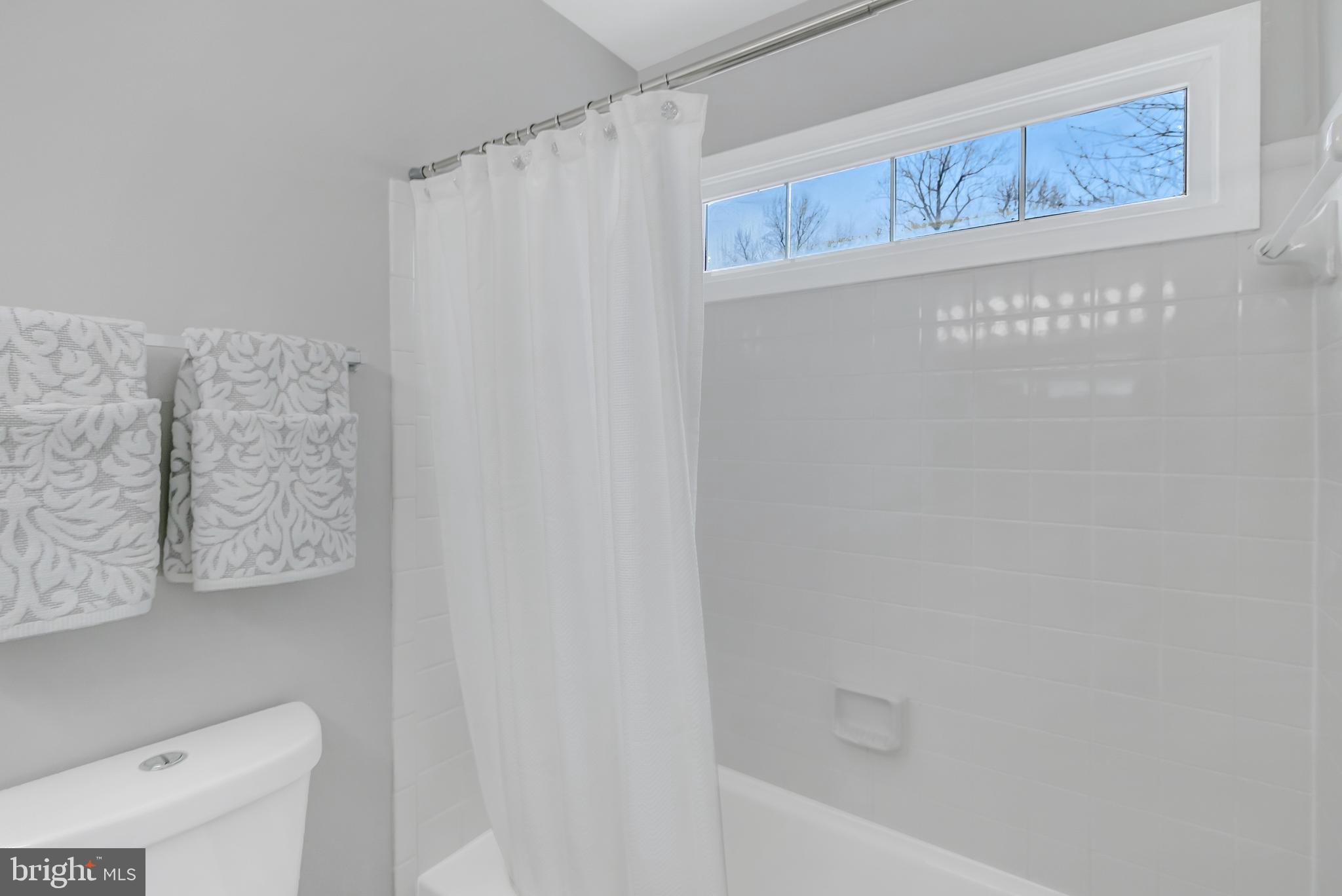 SPRINGFIELD OAKS - Residential