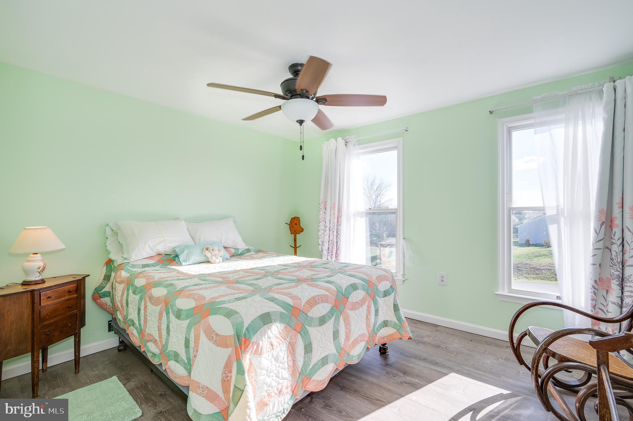 STEEPLE CHASE - Residential