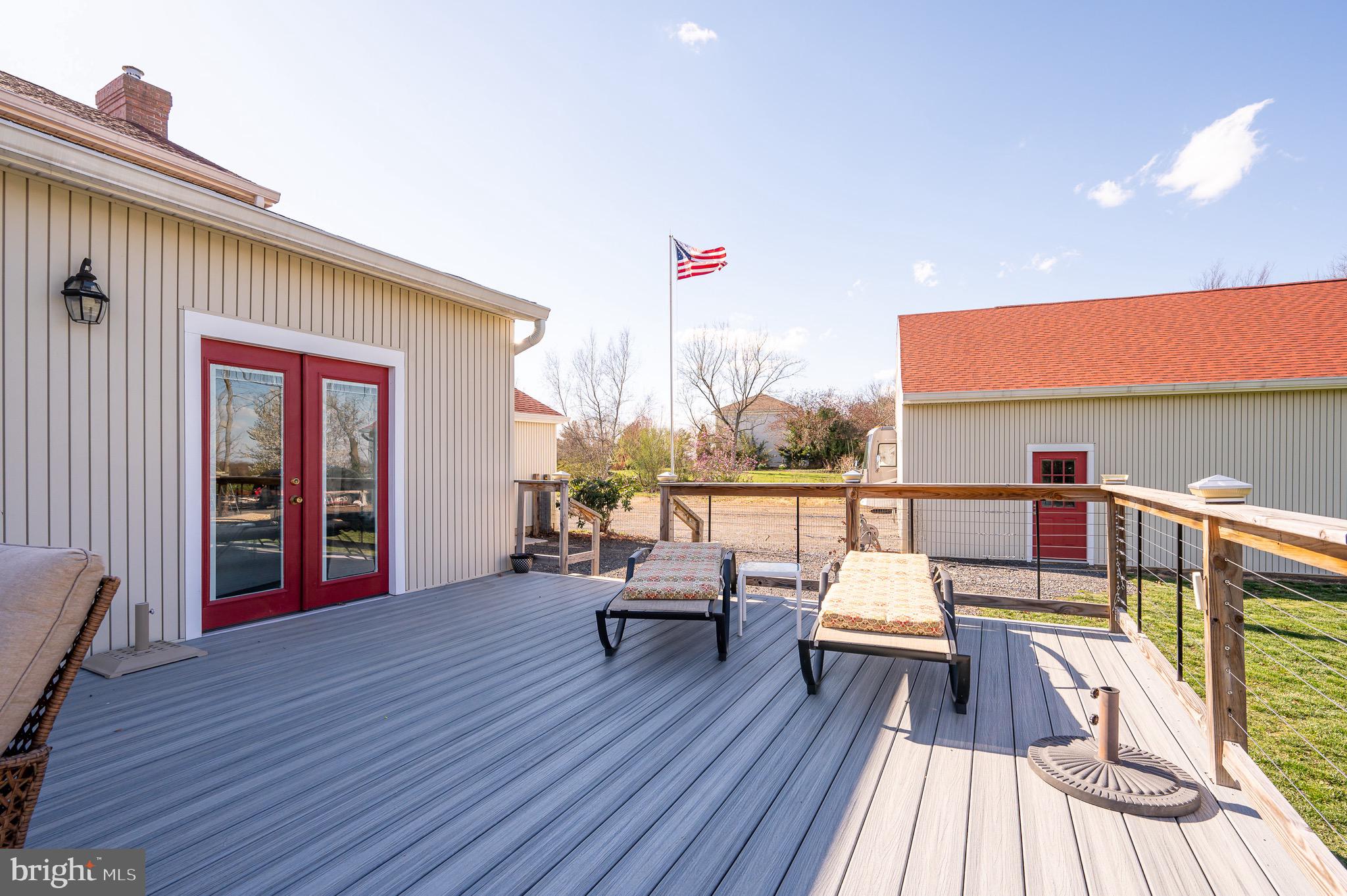 STEEPLE CHASE - Residential