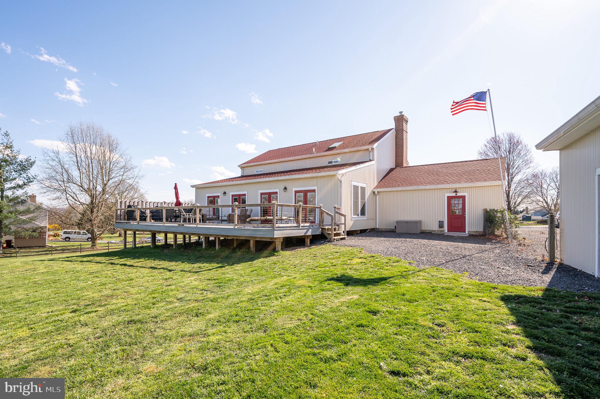 STEEPLE CHASE - Residential