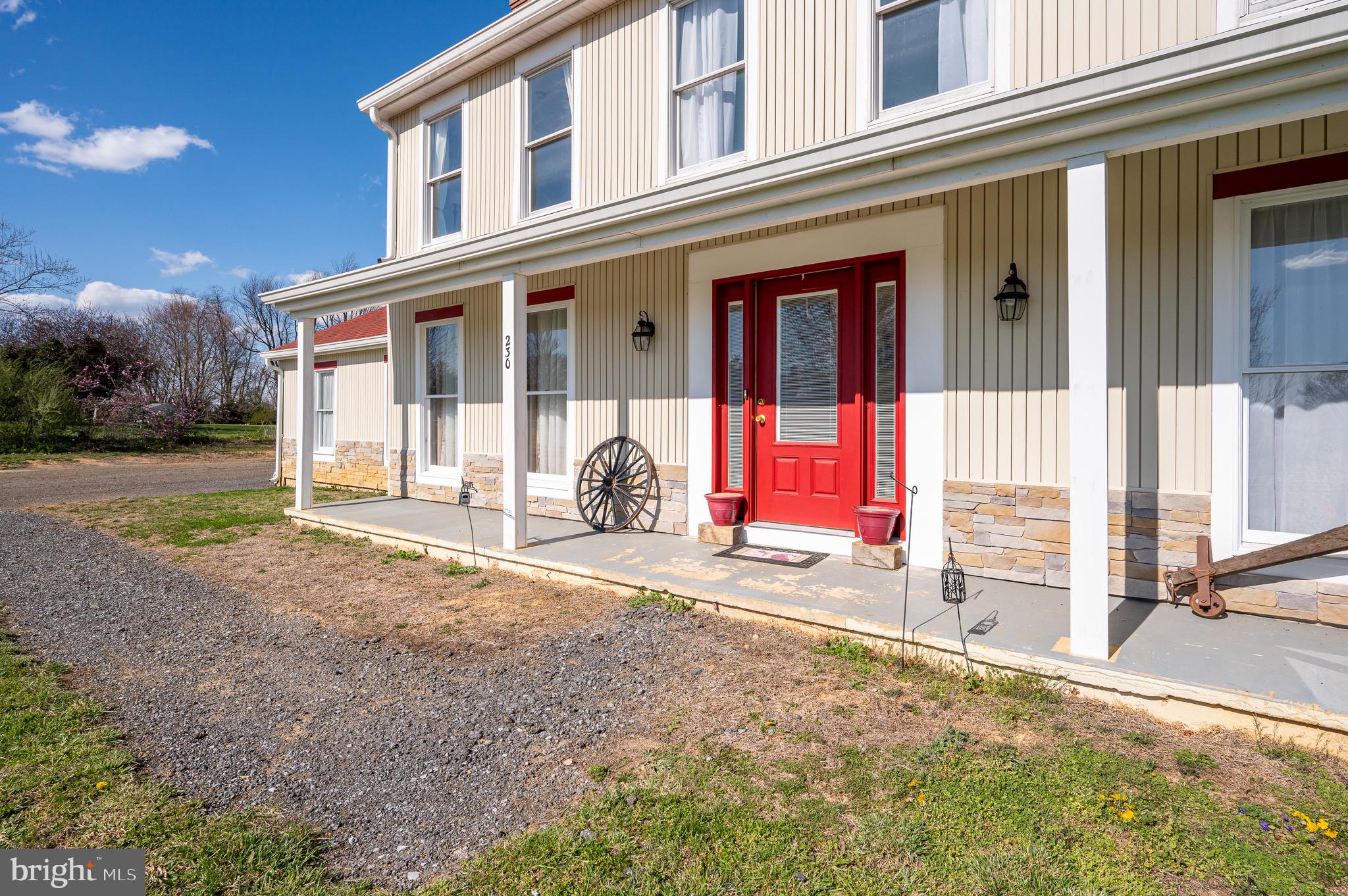 STEEPLE CHASE - Residential