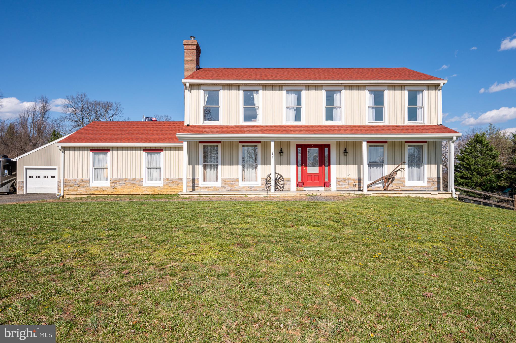 STEEPLE CHASE - Residential