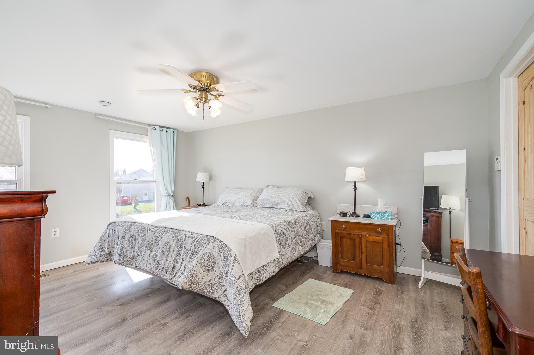 STEEPLE CHASE - Residential