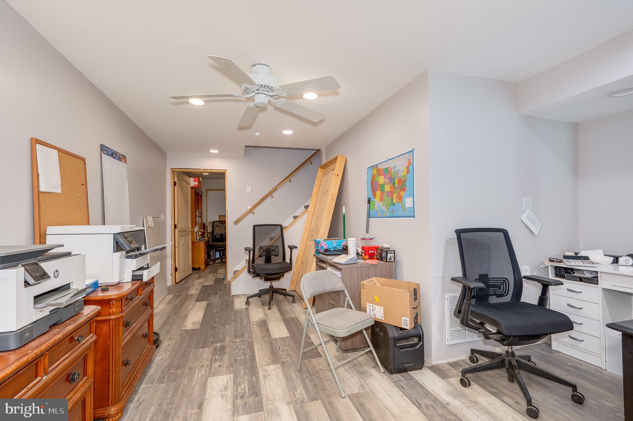 STEEPLE CHASE - Residential